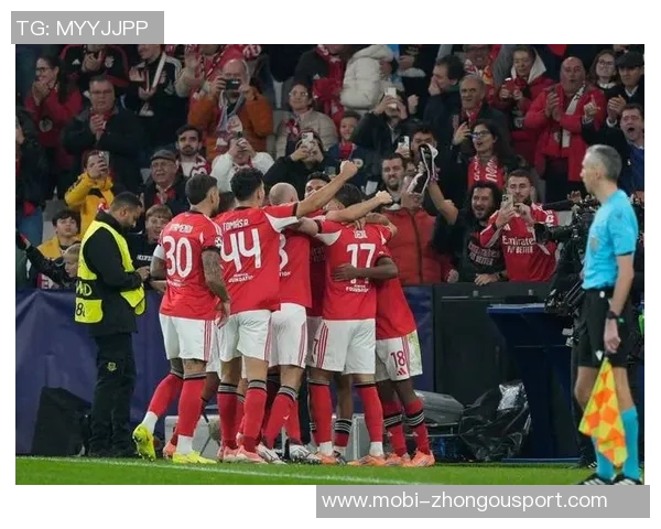 本菲卡人手紧缺穆帅执教后四场均有U23球员替补出战 本菲卡人手紧缺穆帅执教后四场均有U23球员替补出战