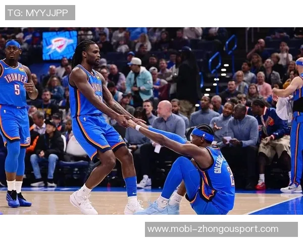 追梦直言东部球队实力不足难与西部顶尖争冠 追梦直言东部球队实力不足难与西部顶尖争冠